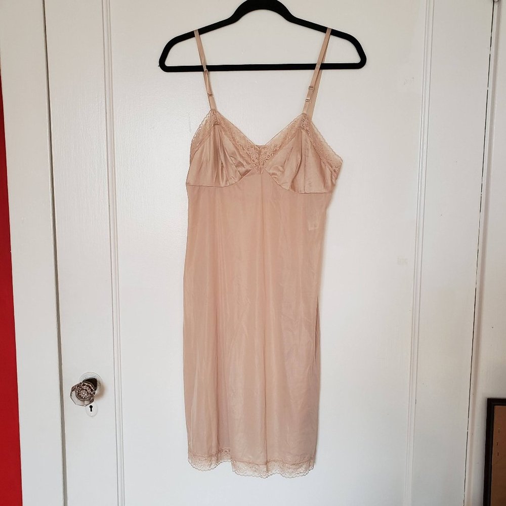 Vintage Vanity Fair Nude Satiny Slip Dress Lace Trim 30/40 Style 10-103